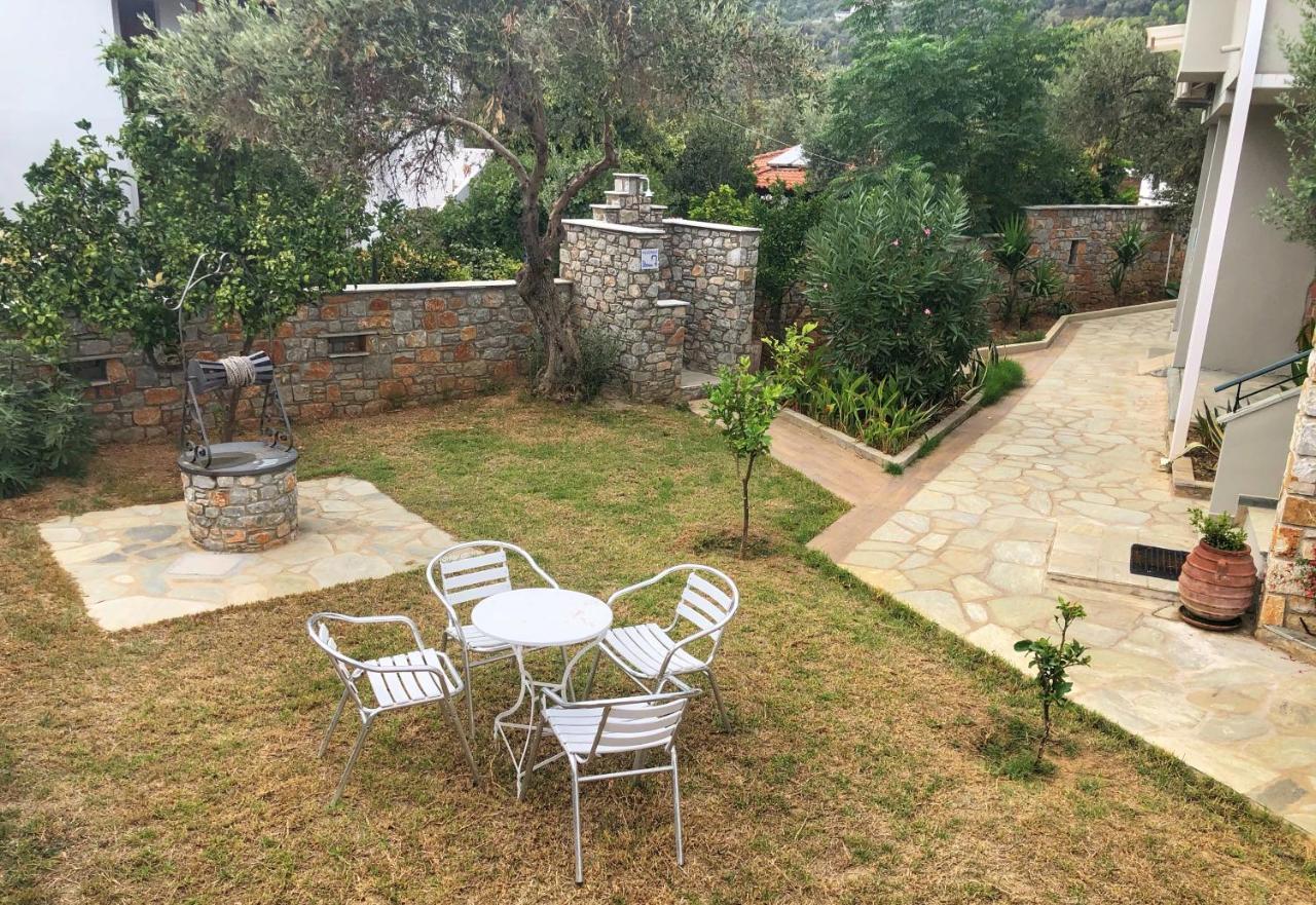Azzurro Hotel Katsaros  ภายนอก รูปภาพ