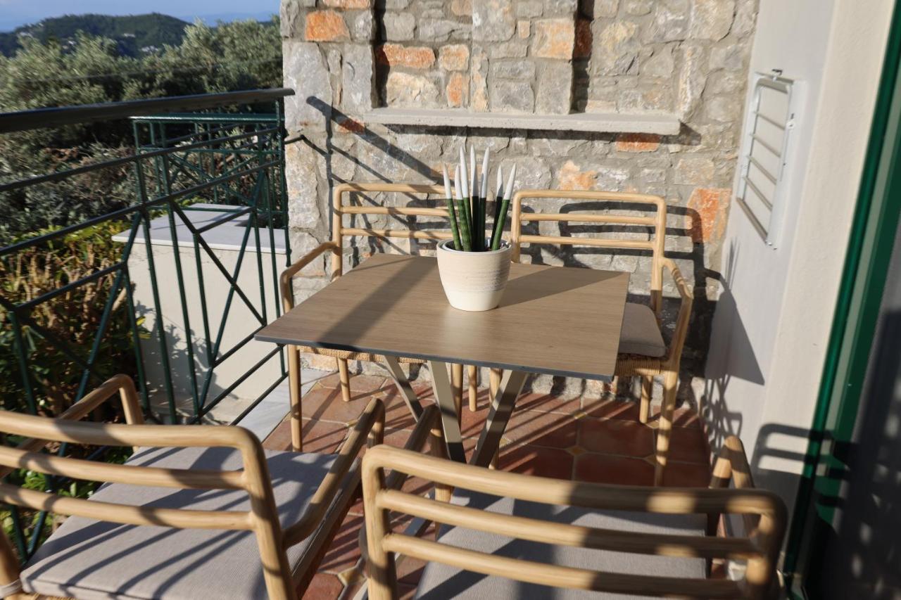 Azzurro Hotel Katsaros  ภายนอก รูปภาพ