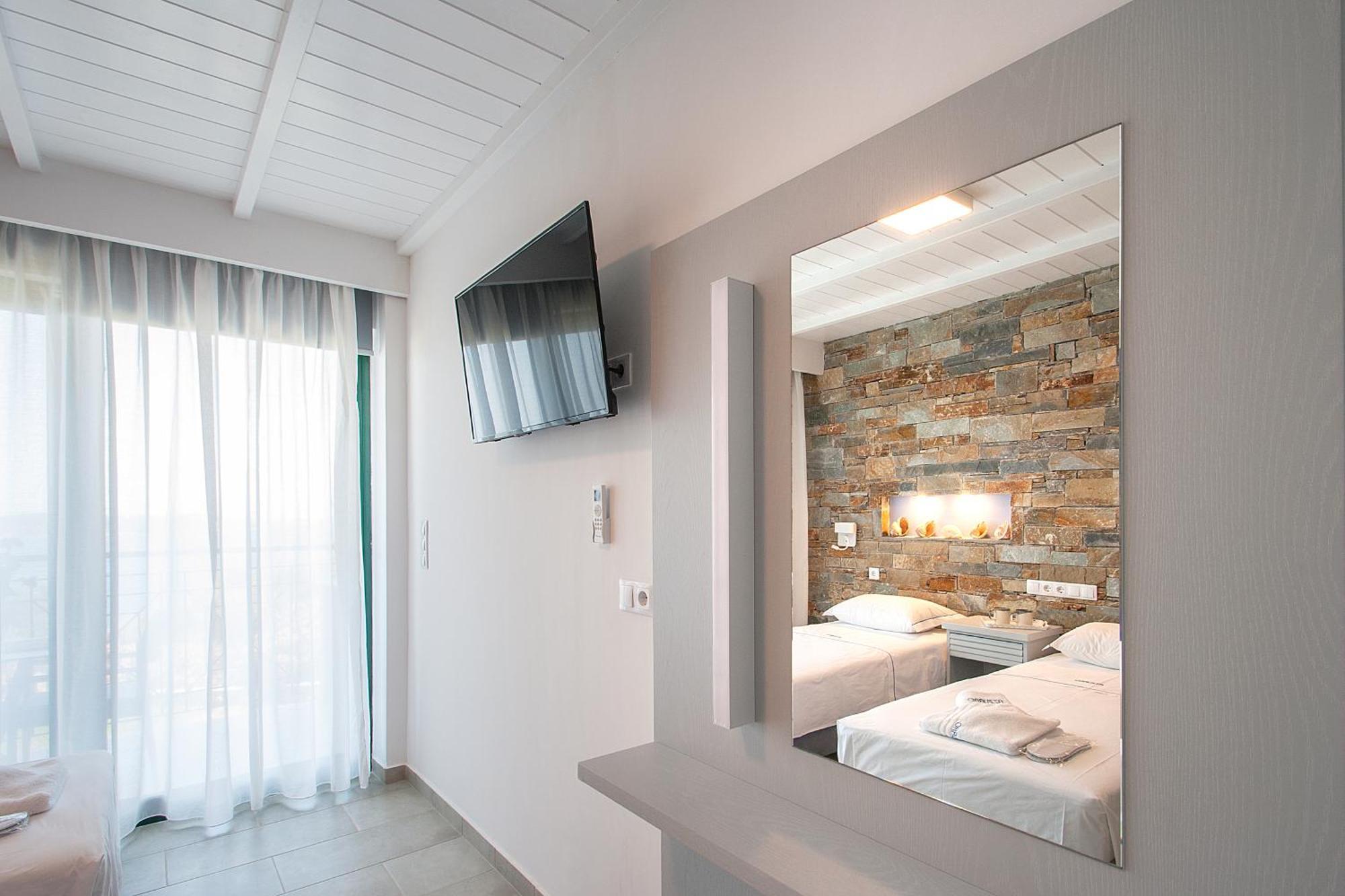 Azzurro Hotel Katsaros  ภายนอก รูปภาพ